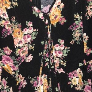 Forever 21 floral dress size small